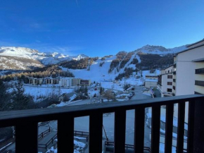 Appartement T2 au pied des pistes, 4 couchages, balcon - FR-1-804-42